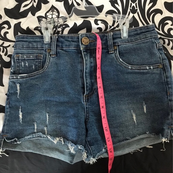 Dark blue wash denim shorts high waisted - Picture 3 of 4